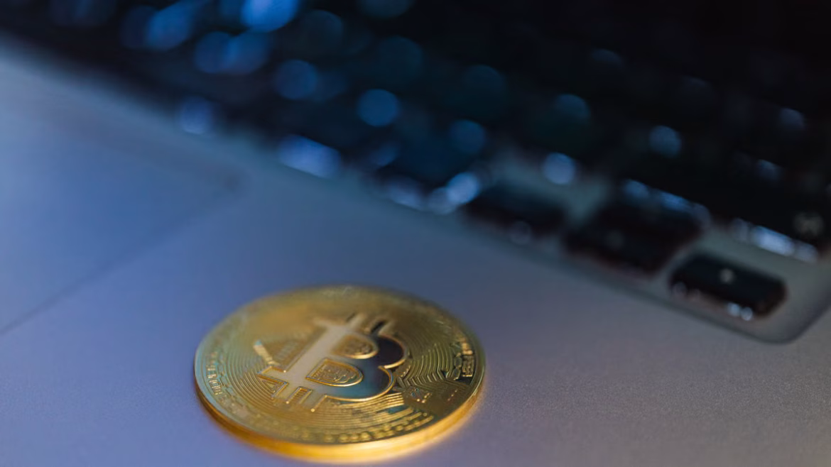 Cryptomonnaies : comment elles déstabilisent la finance mondiale