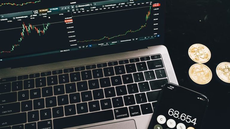 Cryptomonnaies : pourquoi diversifier ses actifs numériques en 2026