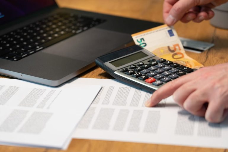 L'IA dans la banque : scoring, fraude et conseil